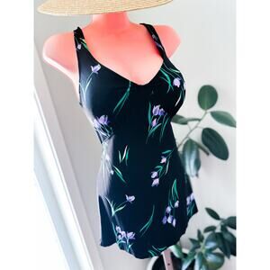 The Blooming Hourglass Pin-Up Poolside Daydream blooming skirted retro swimsuit